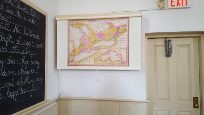 schoolroom map Printed on cotton roller shade